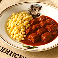 Svinjski perkelt sa špeclama - 98